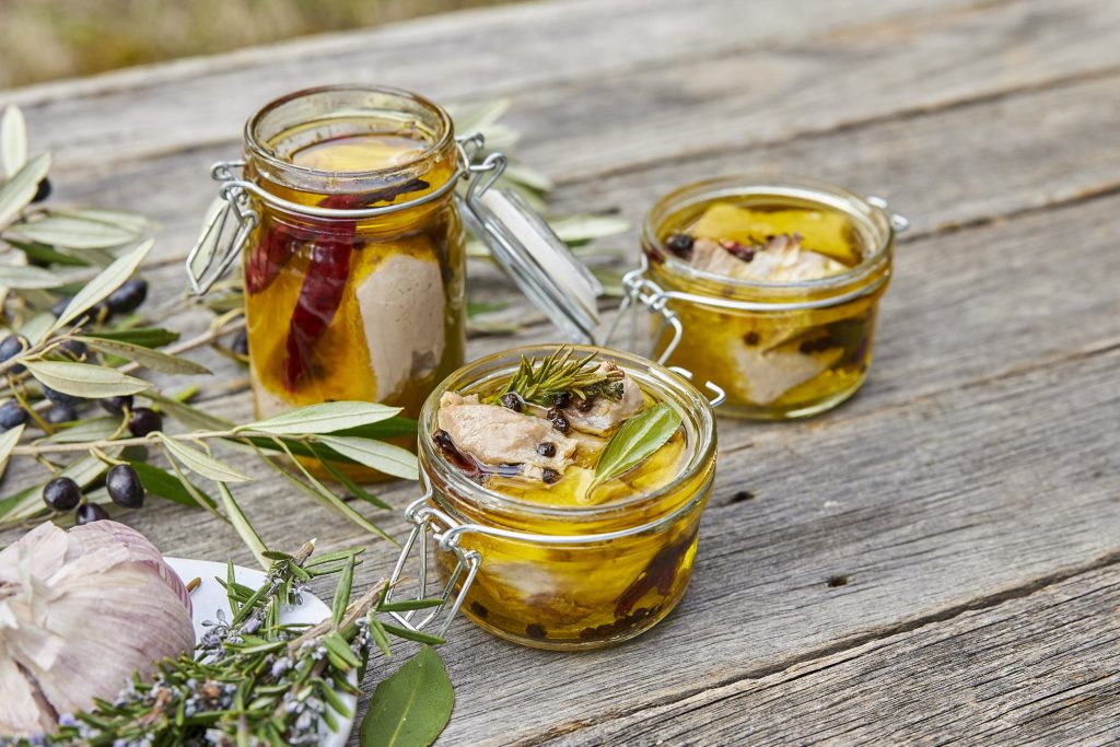 tuna in olive oil